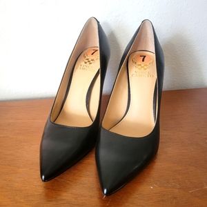 Vince Camuto Black Pumps Heels size 7